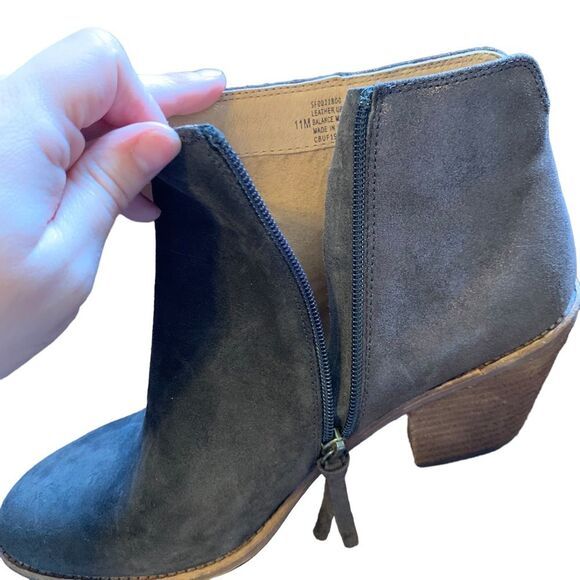 Söfft Dark Brown Espresso Tilton Women's Leather Heeled Booties Size 11 - Picture 10 of 13